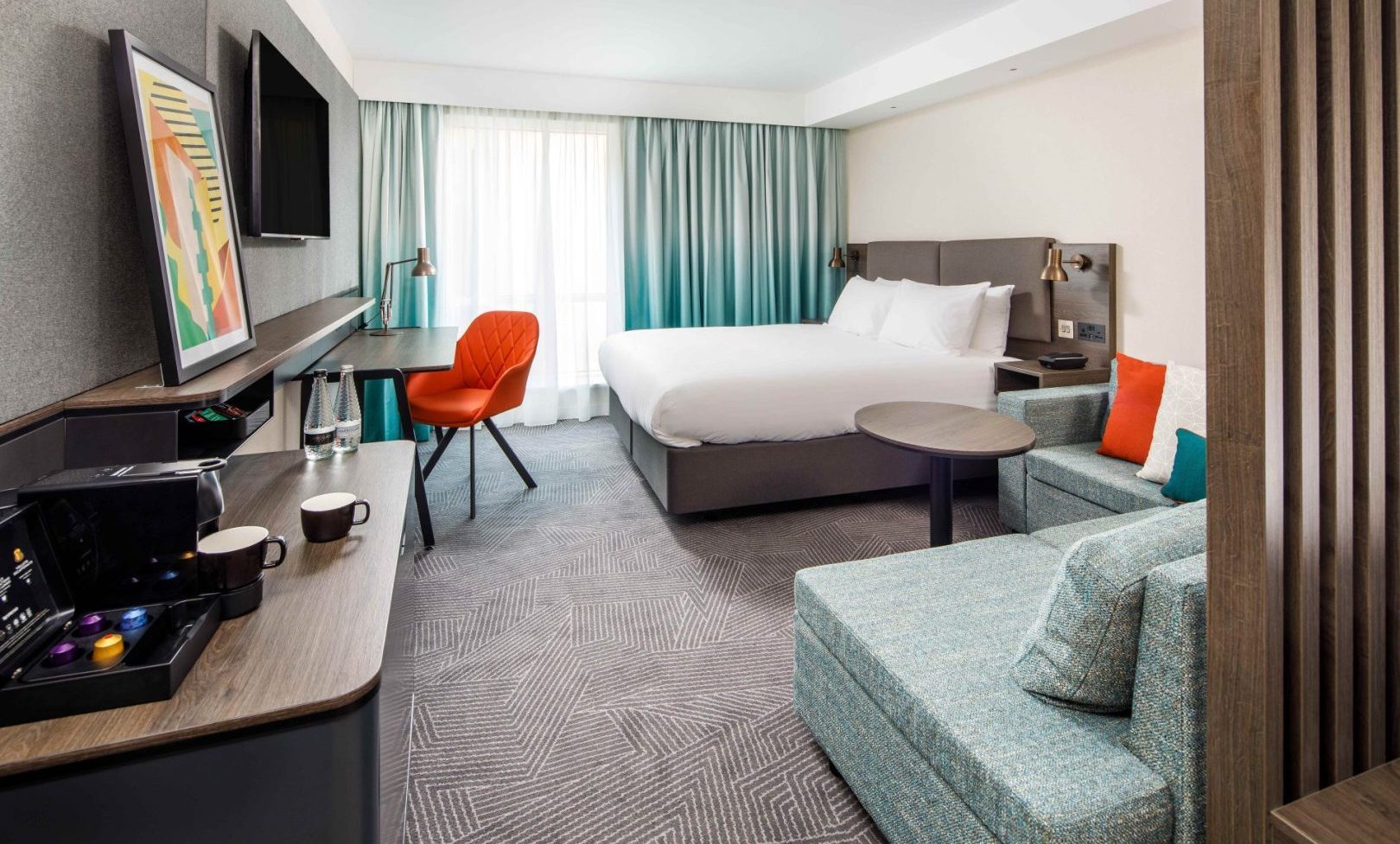 Premium Room at the Holiday Inn Manchester Airport Terminal 2